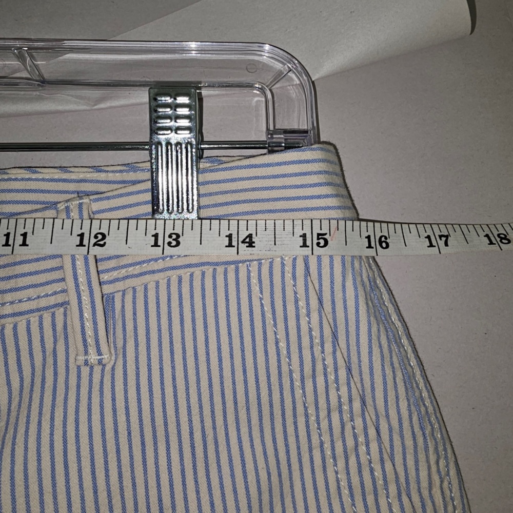 Talbots size 4P blue and white pinstriped relaxed chino pants, ankle length - Picture 6 of 8
